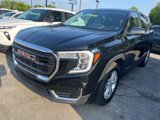 Used 2024 GMC Terrain SLE image 4