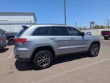 Used 2018 Jeep Grand Cherokee Laredo image 4