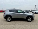 Used 2024 Jeep Compass Latitude image 5