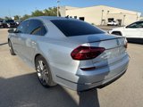 Used 2019 Volkswagen Passat 2.0T SE R-Line image 5