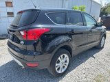 Used 2019 Ford Escape SE image 4