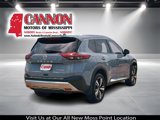 Used 2021 Nissan Rogue Platinum image 5