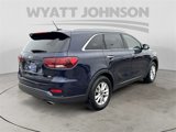 Used 2020 Kia Sorento LX w/ LX I4 Convenience Package image 5