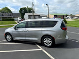 Used 2018 Chrysler Pacifica Touring-L image 5