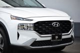 Used 2023 Hyundai Santa Fe SEL image 2