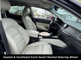 Used 2017 Kia Cadenza Limited image 4