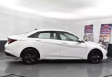 Used 2023 Hyundai Elantra SEL image 4