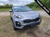Used 2022 Kia Sportage LX image 2