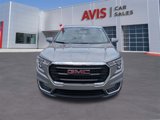 Used 2024 GMC Terrain SLE image 2