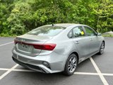 Used 2022 Kia Forte LXS w/ LXS Technology Package image 5
