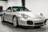 Used 2004 Porsche 911 Turbo image 2