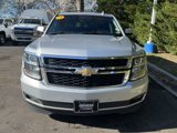 Used 2018 Chevrolet Suburban LT image 3