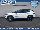 Used 2025 Jeep Compass Limited image 6