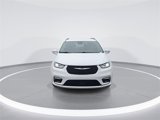 Used 2022 Chrysler Pacifica Touring-L image 3
