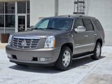 Used 2013 Cadillac Escalade 2WD image 3