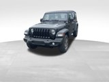 Used 2022 Jeep Wrangler Unlimited Sport image 3