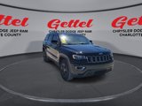 Used 2017 Jeep Grand Cherokee Laredo w/ Quick Order Package 2BE image 2