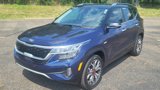 Used 2022 Kia Seltos SX image 3