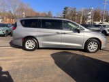 Used 2019 Chrysler Pacifica LX image 6