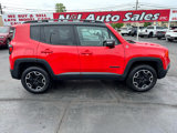 Used 2016 Jeep Renegade Trailhawk image 4