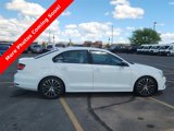 Used 2016 Volkswagen Jetta Sport image 2