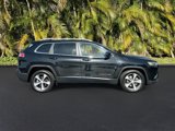 Used 2019 Jeep Cherokee Limited image 4