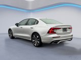 Certified 2022 Volvo S60 B5 Momentum w/ Premium Package image 4