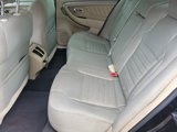Used 2016 Ford Taurus SE image 5