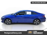 Used 2023 Hyundai Elantra SEL w/ Convenience Package image 3