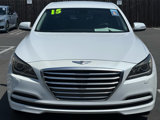 Used 2015 Hyundai Genesis 3.8 image 2