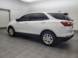 Used 2018 Chevrolet Equinox LS image 3