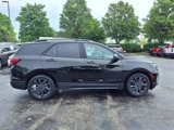 Used 2022 Chevrolet Equinox RS w/ LPO, Floor Liner Package image 3