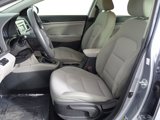 Used 2017 Hyundai Elantra SE image 5