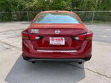 Used 2020 Nissan Altima 2.5 SR w/ Premium Package image 4
