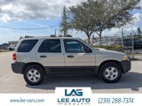 Used 2005 Ford Escape XLT image 2