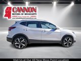 Used 2022 Nissan Rogue Sport SL w/ Premium Package image 4