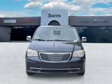Used 2014 Chrysler Town & Country Touring-L w/ Driver Convenience Group image 2