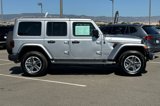 Used 2018 Jeep Wrangler Unlimited Sahara image 3