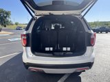 Used 2017 Ford Explorer XLT w/ Equipment Group 202A image 5