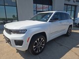 Used 2022 Jeep Grand Cherokee Overland image 2