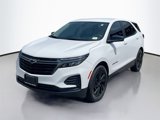 Used 2023 Chevrolet Equinox LS w/ LS Convenience Package image 2