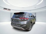 Used 2023 Nissan Rogue SV image 3