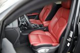 Certified 2024 Porsche Macan image 5