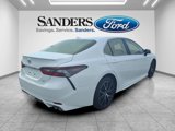 Used 2023 Toyota Camry SE image 2