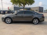Used 2017 Ford Taurus SE image 4