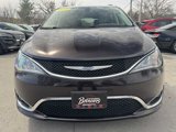 Used 2018 Chrysler Pacifica Touring-L Plus w/ Tire & Wheel Group image 2