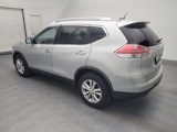 Used 2016 Nissan Rogue SV image 3