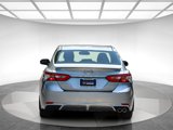Used 2018 Toyota Camry SE w/ Convenience Package image 3