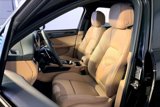 Certified 2024 Porsche Macan image 4