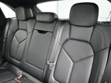 Certified 2025 Porsche Macan image 6